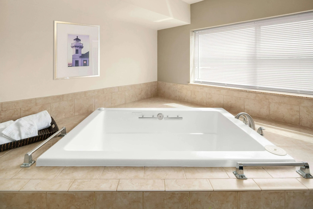 Executive Residency by Best Western Navigator Inn & Suites