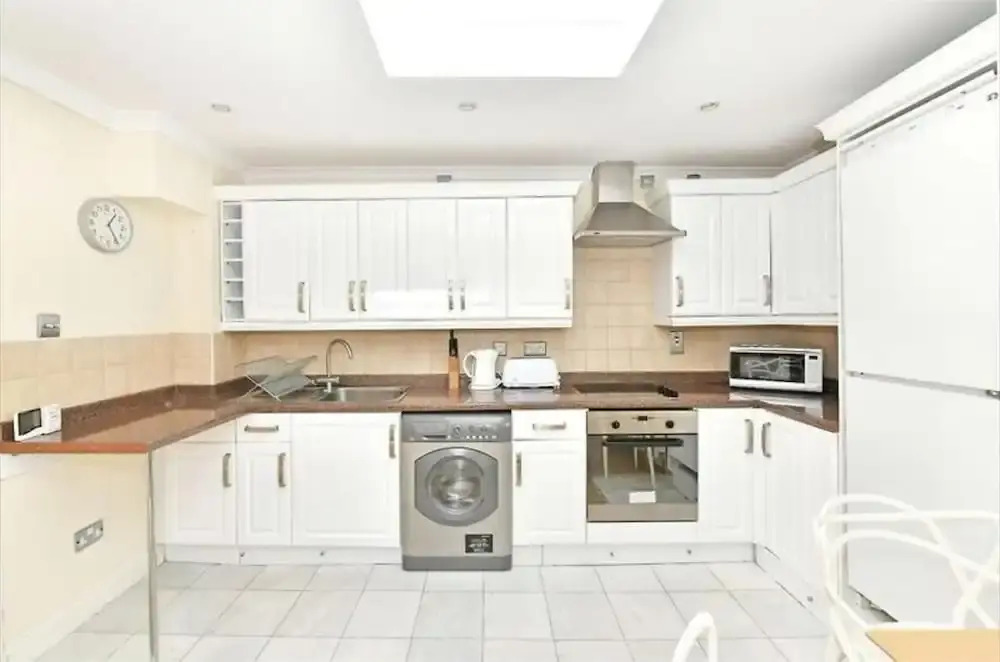 Captivating 1-bed Apartment in London