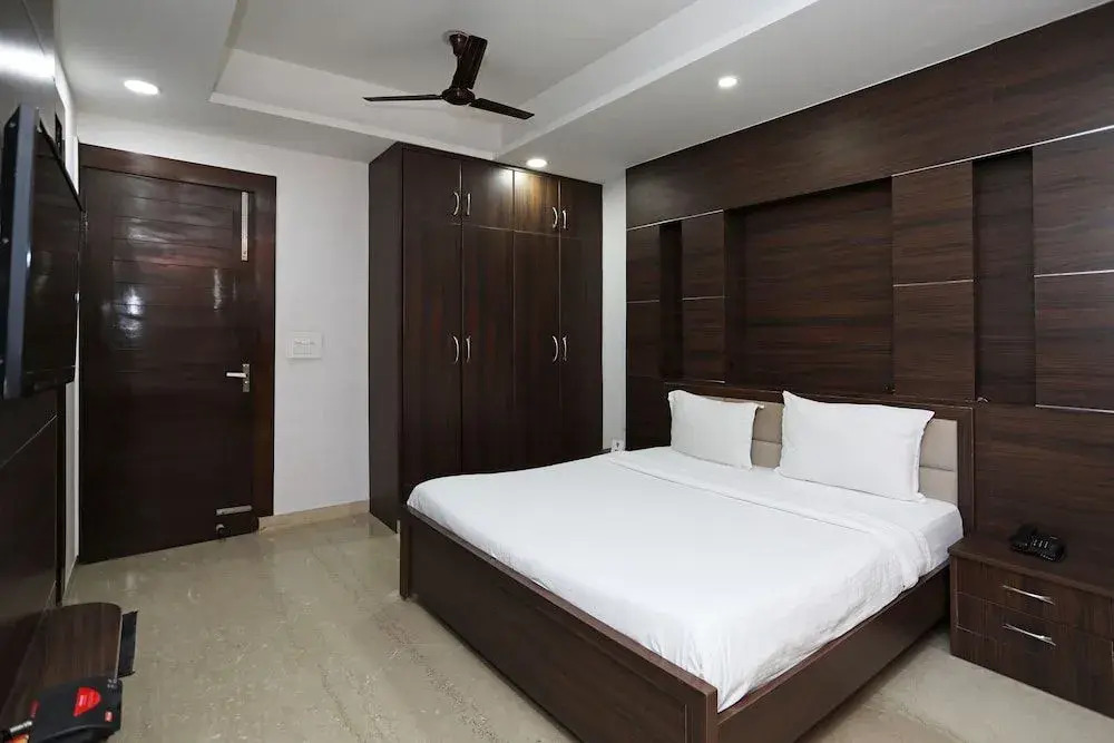 SPOT ON 61644 Hotel Kumar Kripa