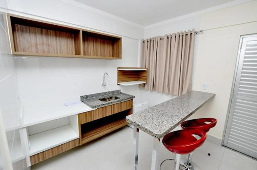 Lacqua diroma Caldas Novas - Piscinas 24 horas - Apartamentos com Roupa de Cama e banho - Caldas Tur