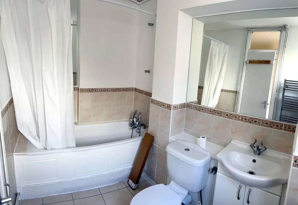 2-bed Apartment in Central London off Edgware Rd