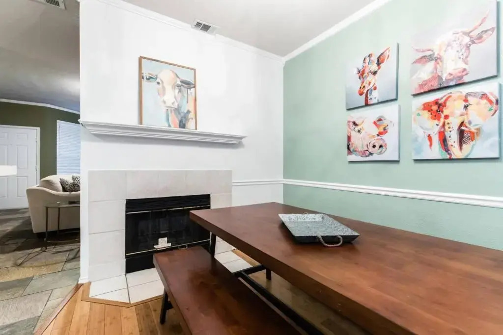 Garland   Spacious Townhouse