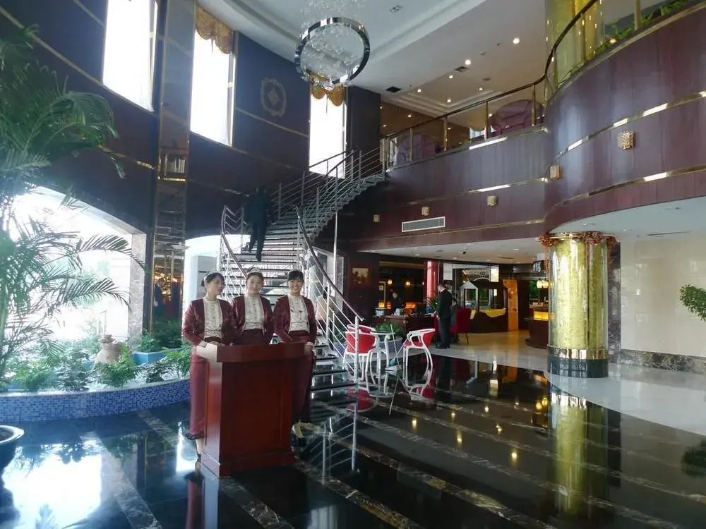 Lvjing International Hotel