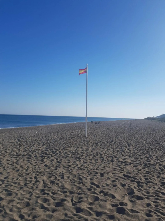 HIGH RELAXING Alboran Hills