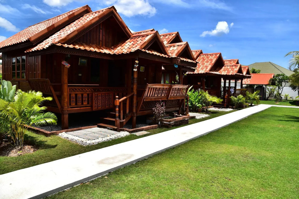 Thai House Resort