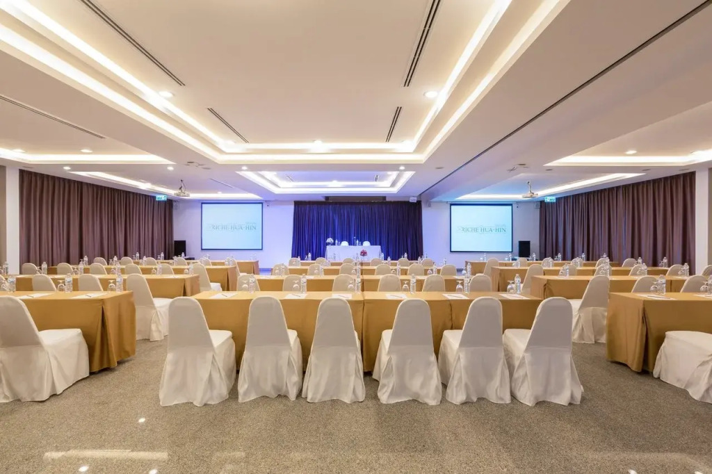 Riche Hua Hin Hotel