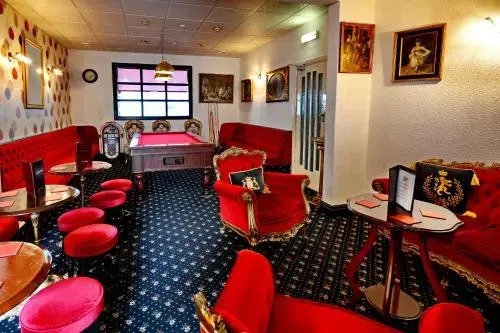 Falklands Hotel