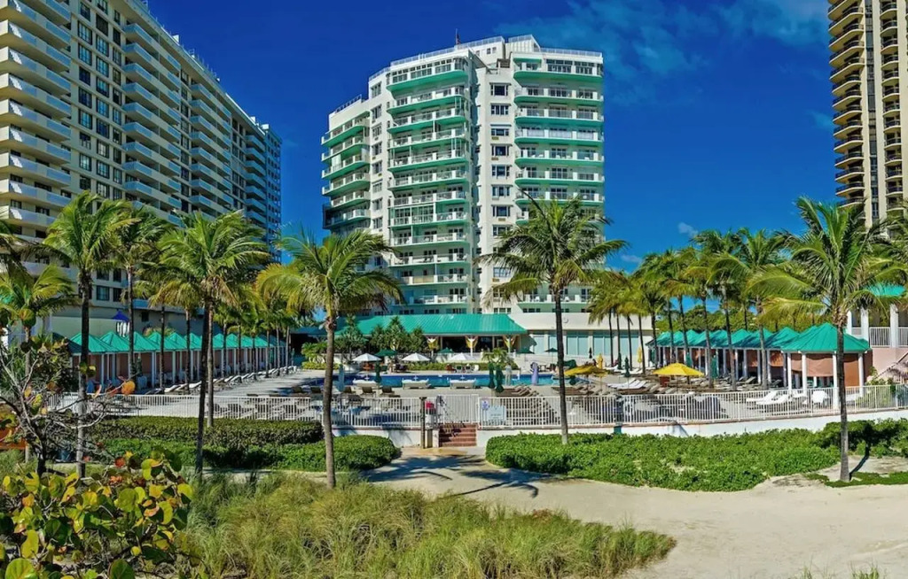 Sea View Hotel