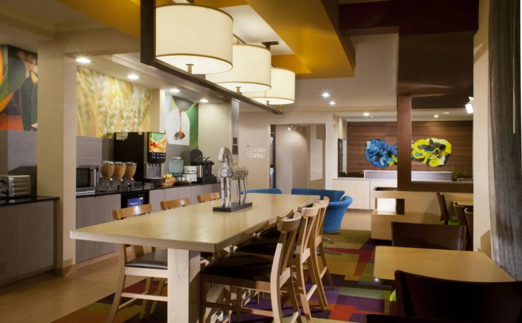 Fairfield Inn & Suites Austin University Area