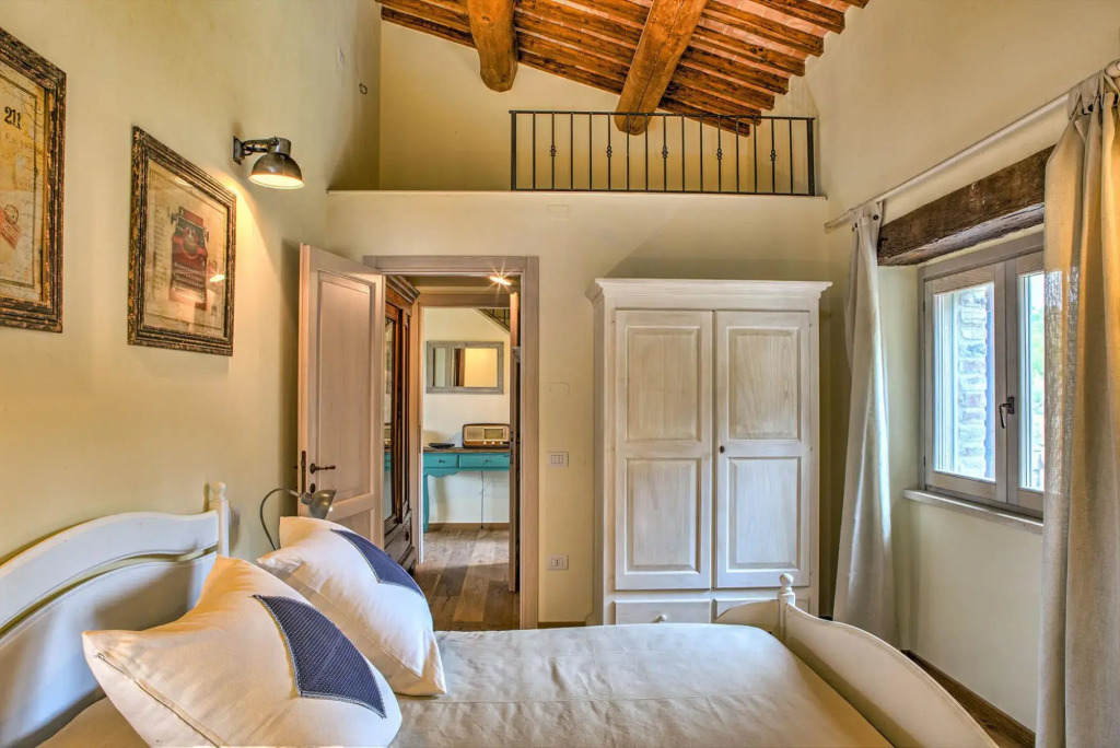 CASALE DEI GELSOMINI 8, Emma Villas