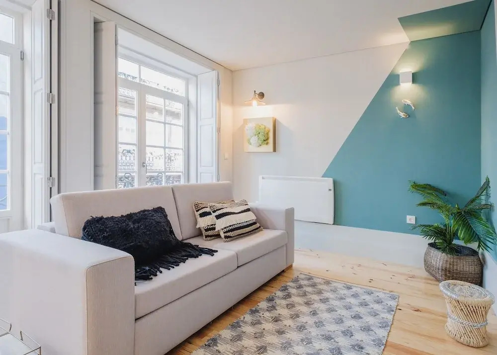 Boutique Rentals Flores Exclusive Charm