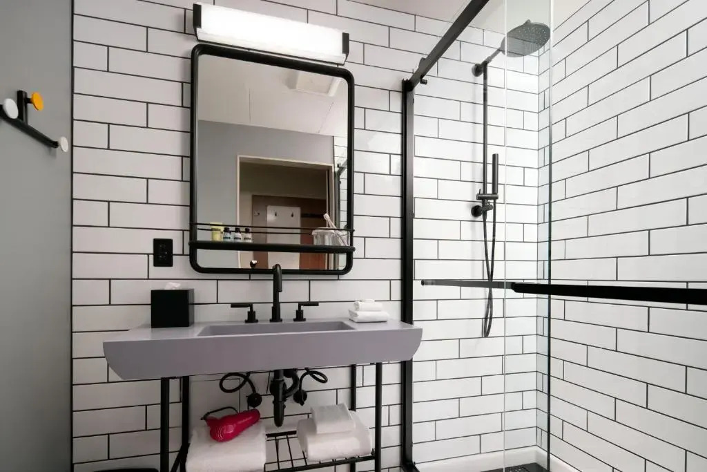 Moxy Oakland Uptown