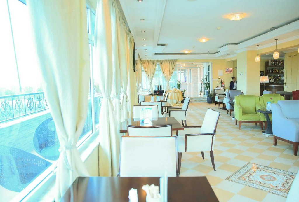 Swiss Inn Nexus Hotel