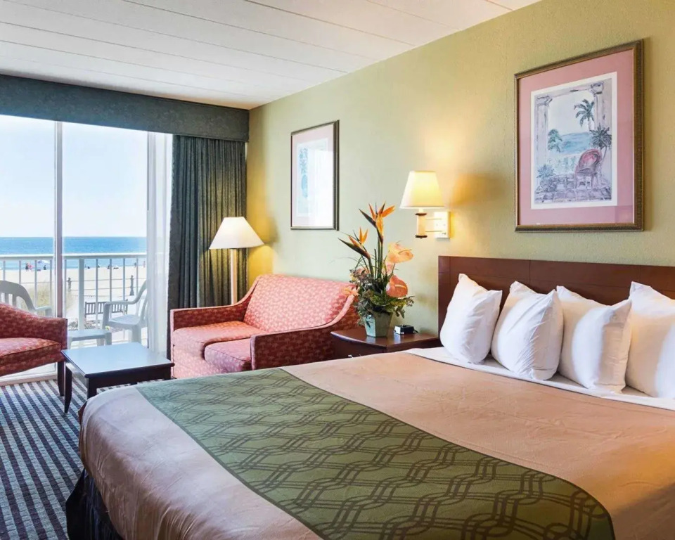 Hotel Ocean27 Oceanfront