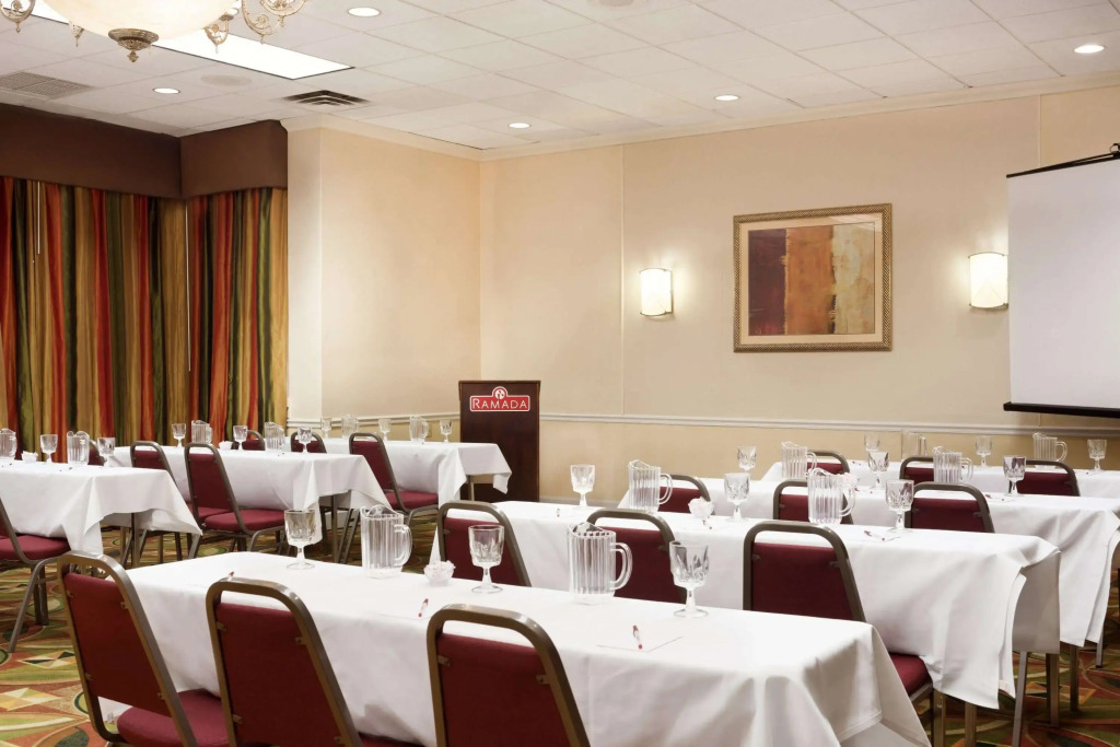 Ramada by Wyndham Newark/Wilmington