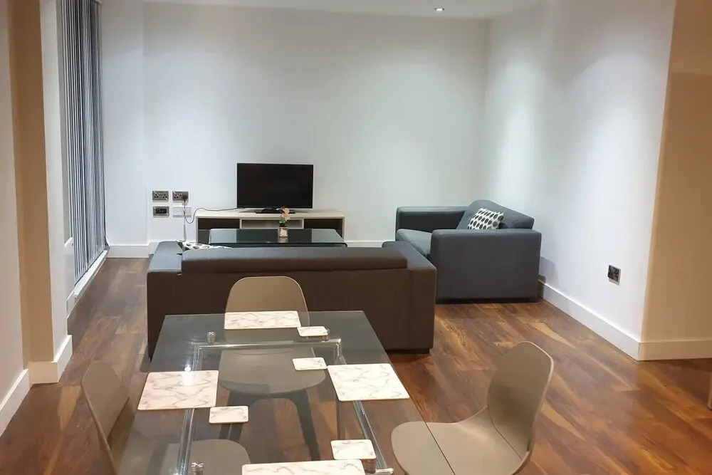 Stunning 2-bed Apartment in Manchester City Centre