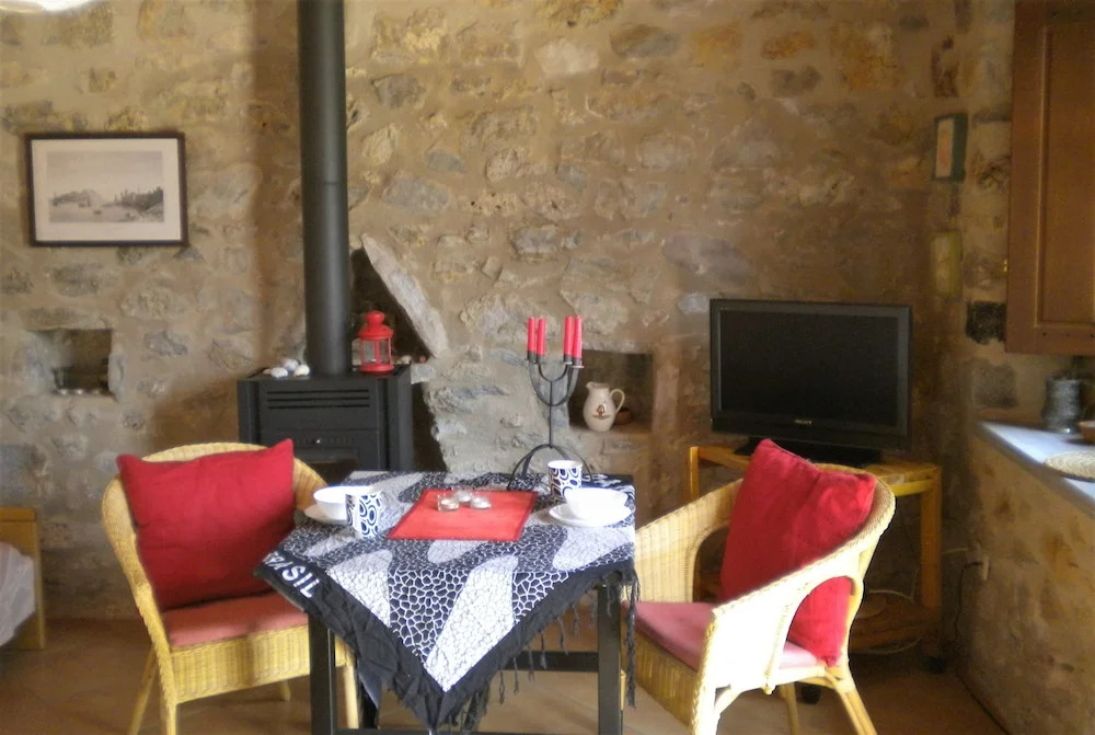 Arcadian Stone House For You