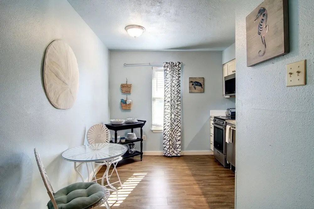 The Cozy Coconut condo