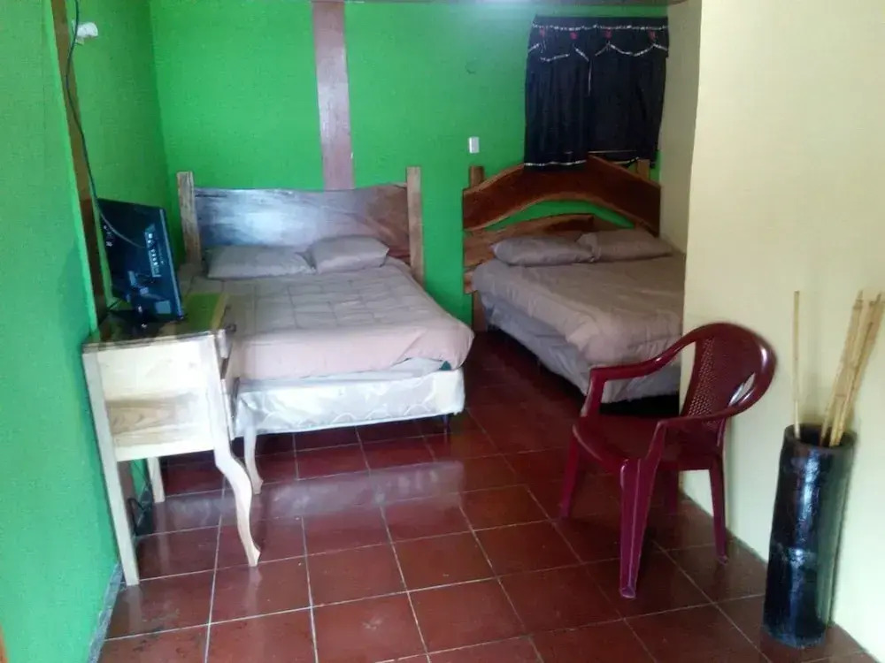 Hostal Vivero Las Flores