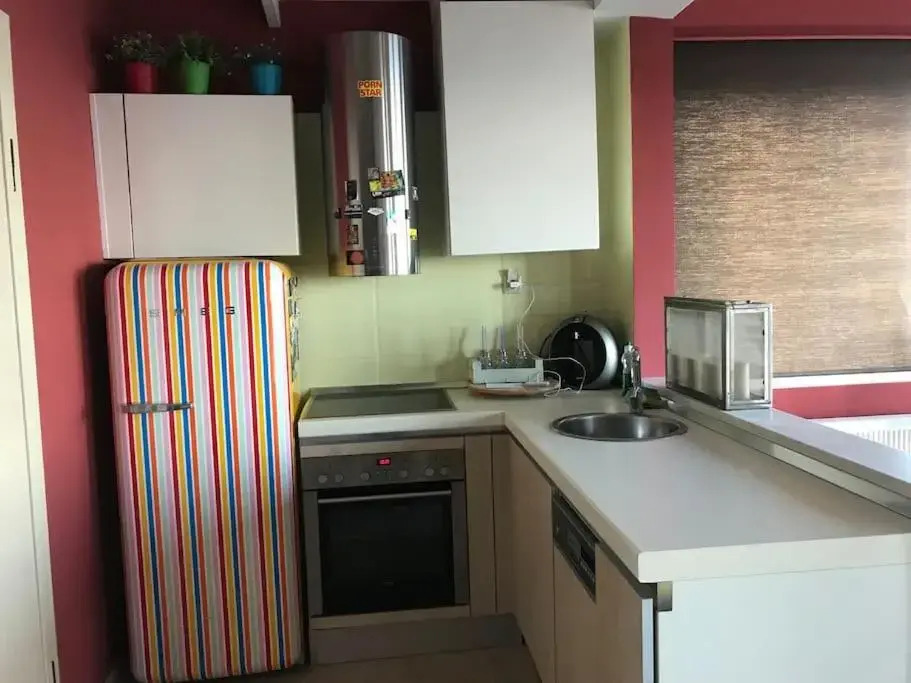 Cathryn Luxury Apartment -3-