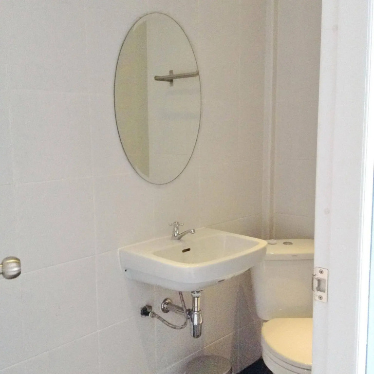 StayAt Bedever Bangkok Hotel