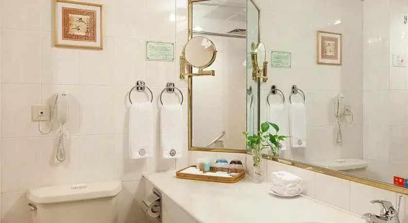 Xiamen Huaqiao Hotel