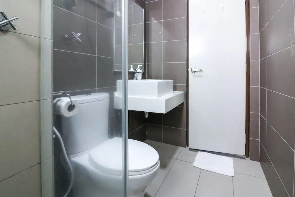 Victoria Home Sentrio Suites