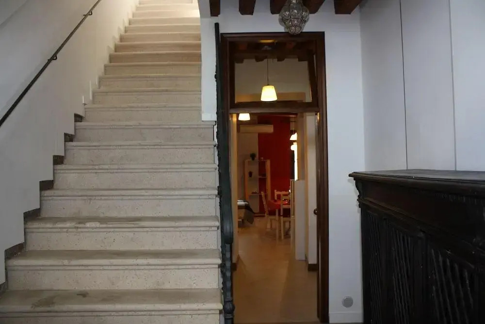 Mario Apartment 5012