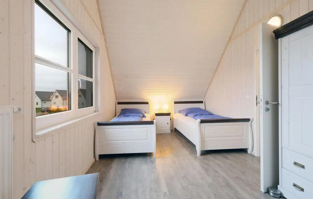 Nice Home In Ostseeresort Olpenitz With Sauna