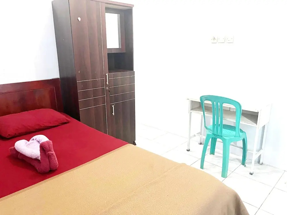 Zella Kost & Homestay