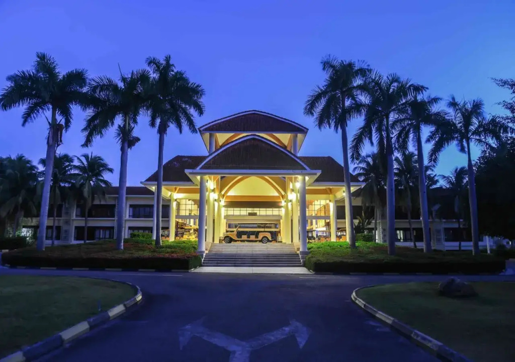 Zhujiang Nantian Resort
