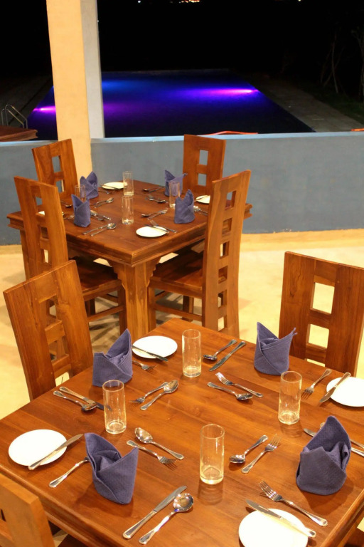 Rho Sigiriya Lake Edge Retreat