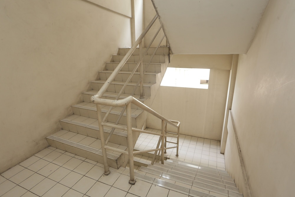 Aurora Room at Apartment Centerpoint Bekasi