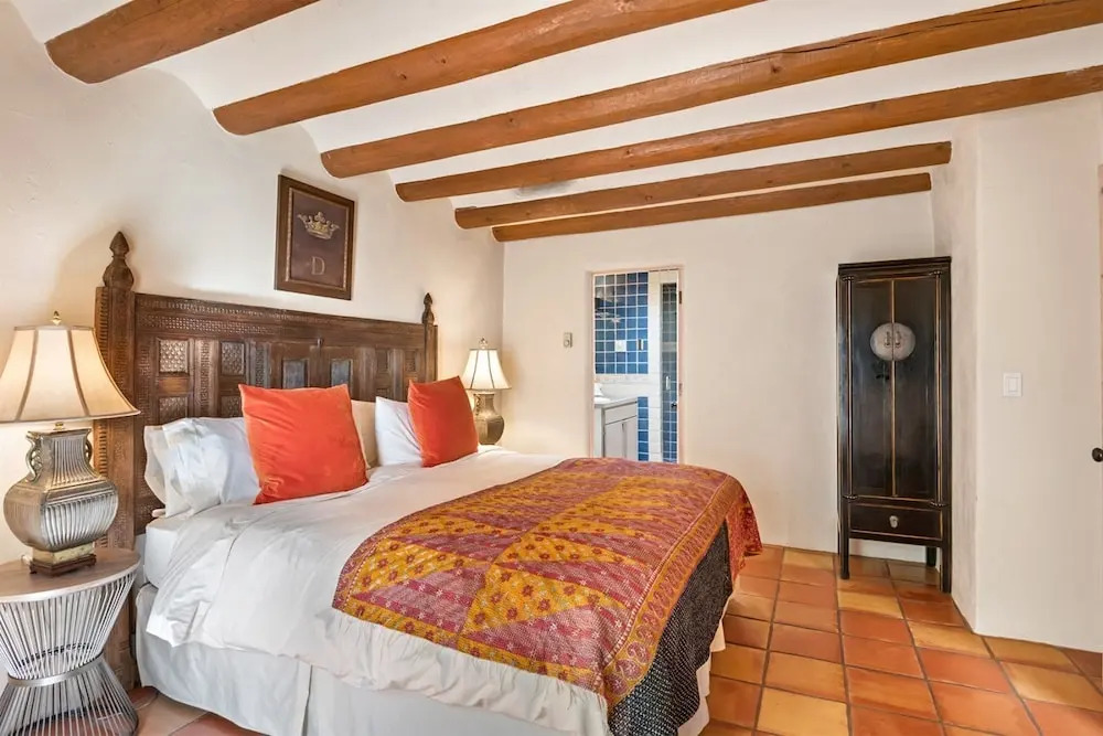 Casa Siempre Mayo - Railyard Gem, Walk to Plaza