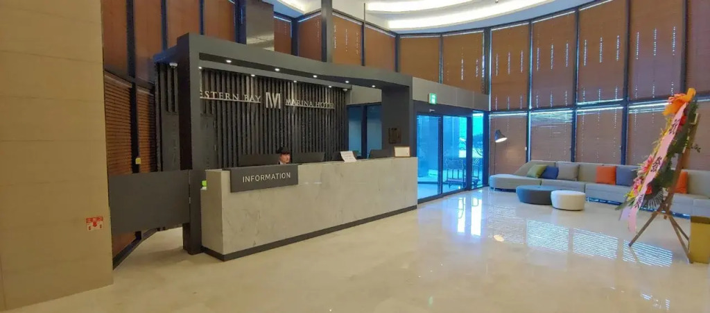 Western Bay Marina Hotel