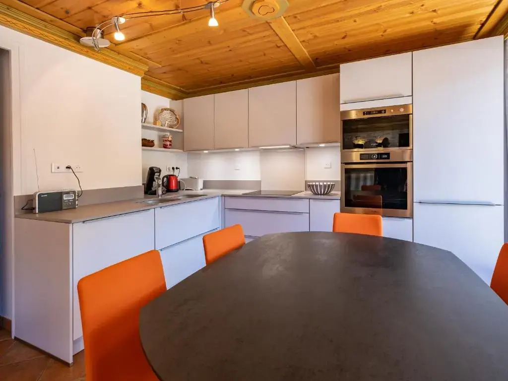 Appartement Méribel, 3 pièces, 6 personnes - FR-1-355-68