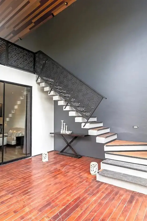 Aster Villa