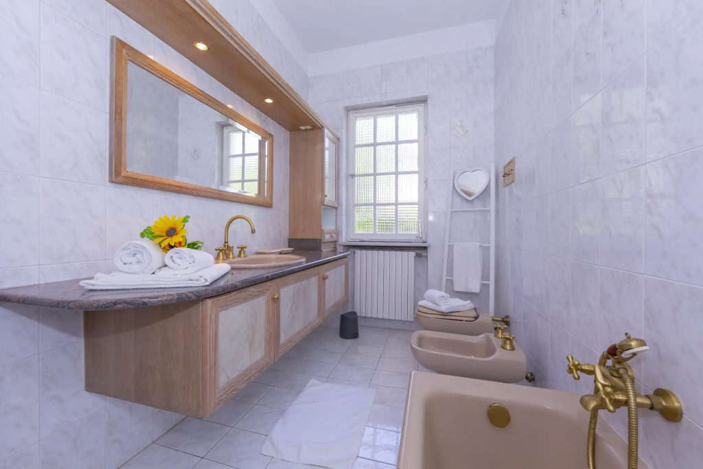 Villa Martine Au Bord Du Lac - Happy Rentals