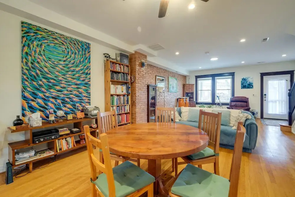Washington, DC Townhome w/ Deck + Gas Grill