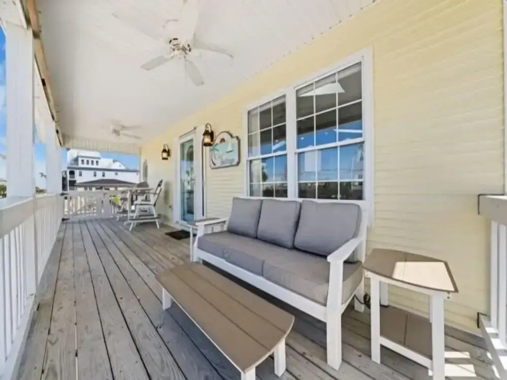 Just For The Shell Of It 5 Bedroom Home by RedAwning