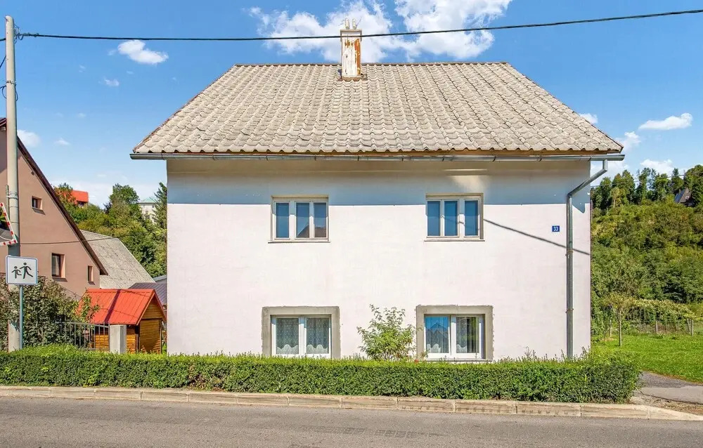 Awesome Home in Fuzine with Hot Tub, WiFi & 3 Bedrooms