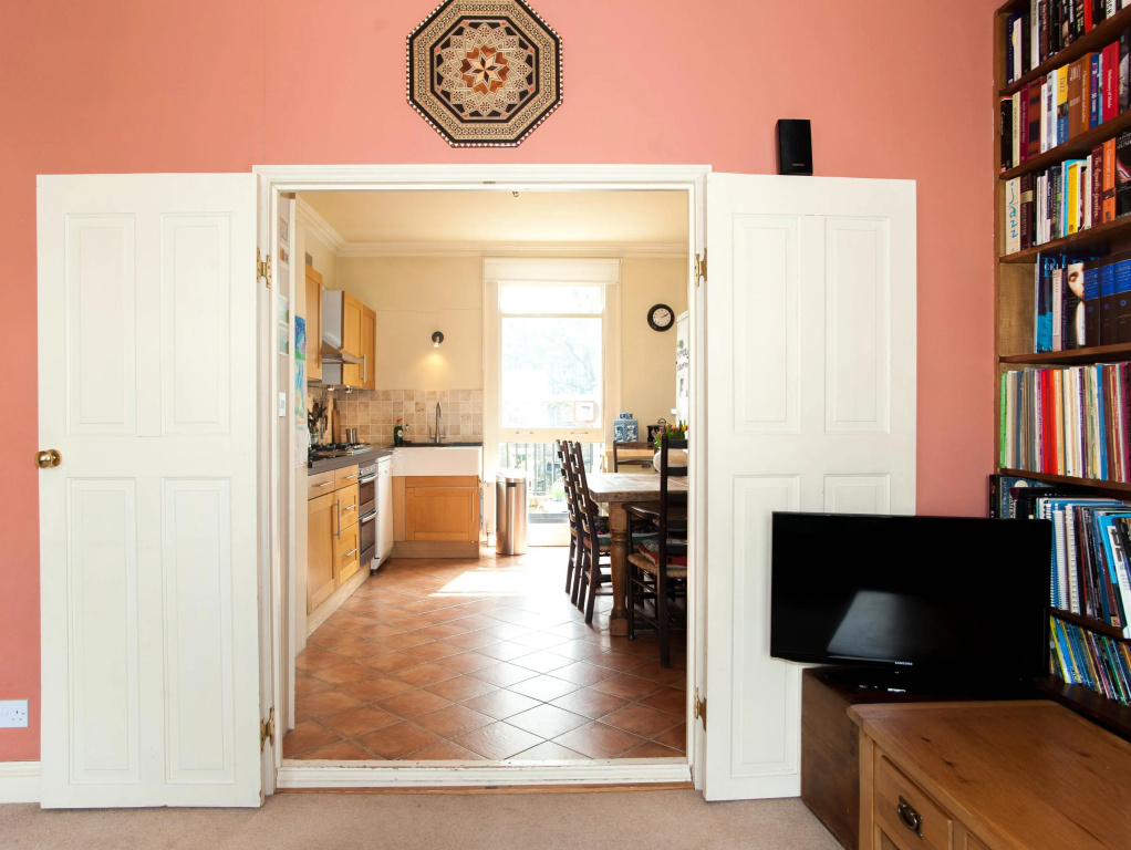 Veeve  3 Bed House On Oakley Road East London