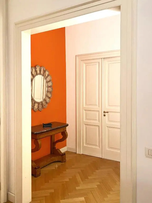 NAPOLIFOREVER ELEGANT APARTMENT Casa Vacanze a Chiaia CENTRO