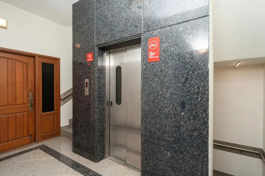 OYO 28257 Skye Service Apartments