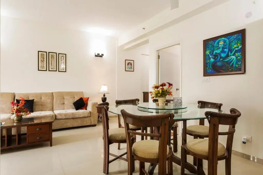 Hostie Elina-3BR Condo West/Central Delhi