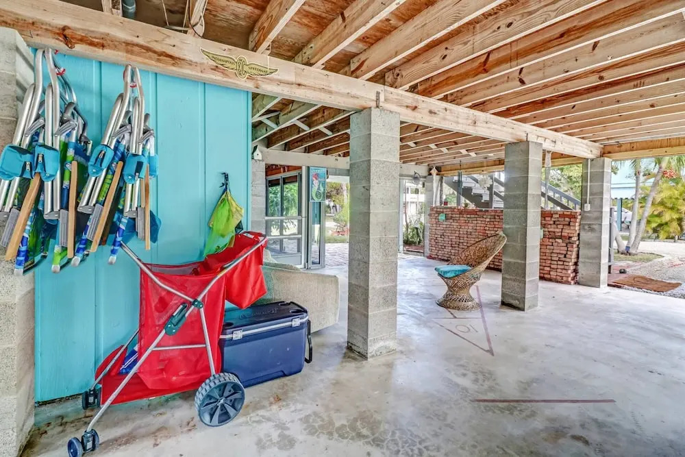 120 Bay Mar Dr