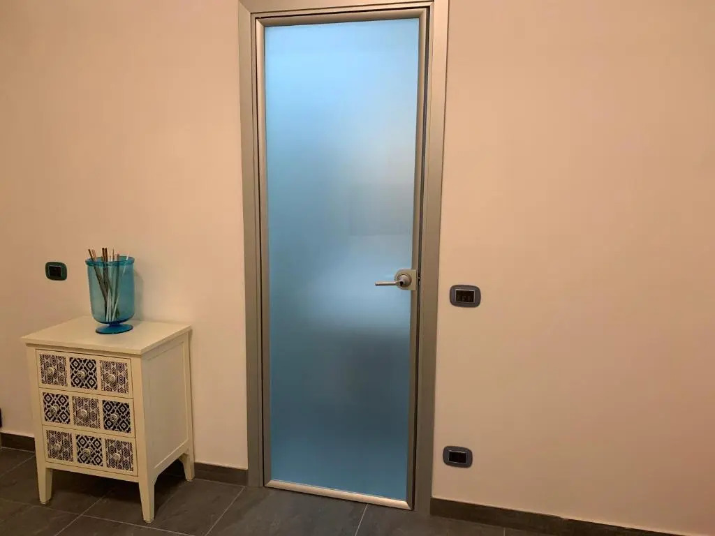 P. ROOM