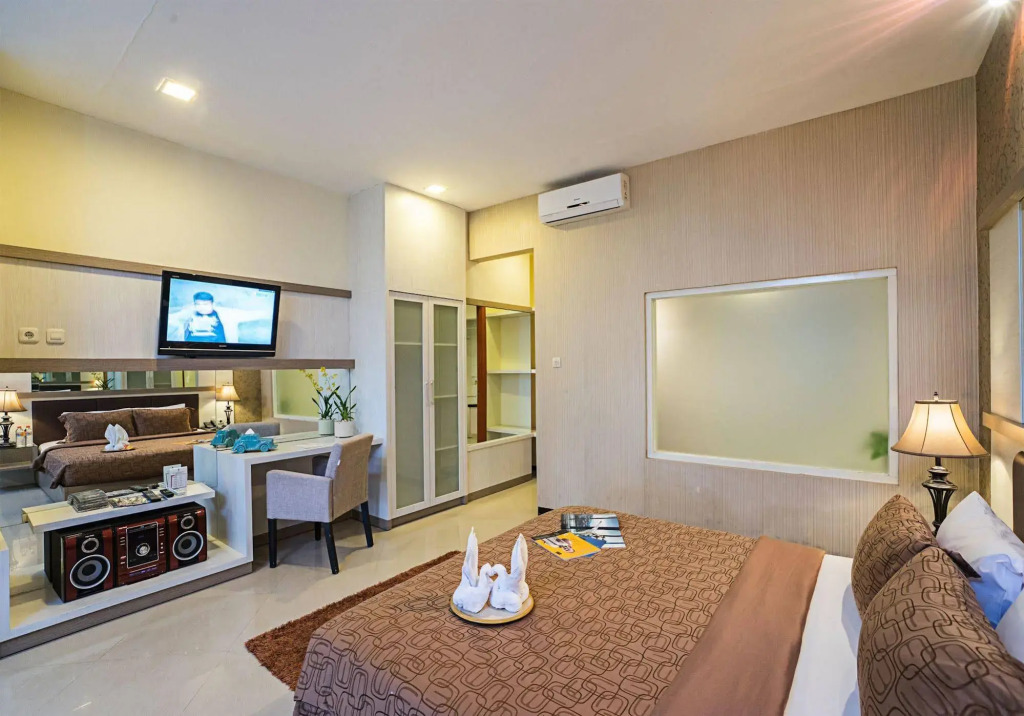 Royal Hotel and Villas Trawas