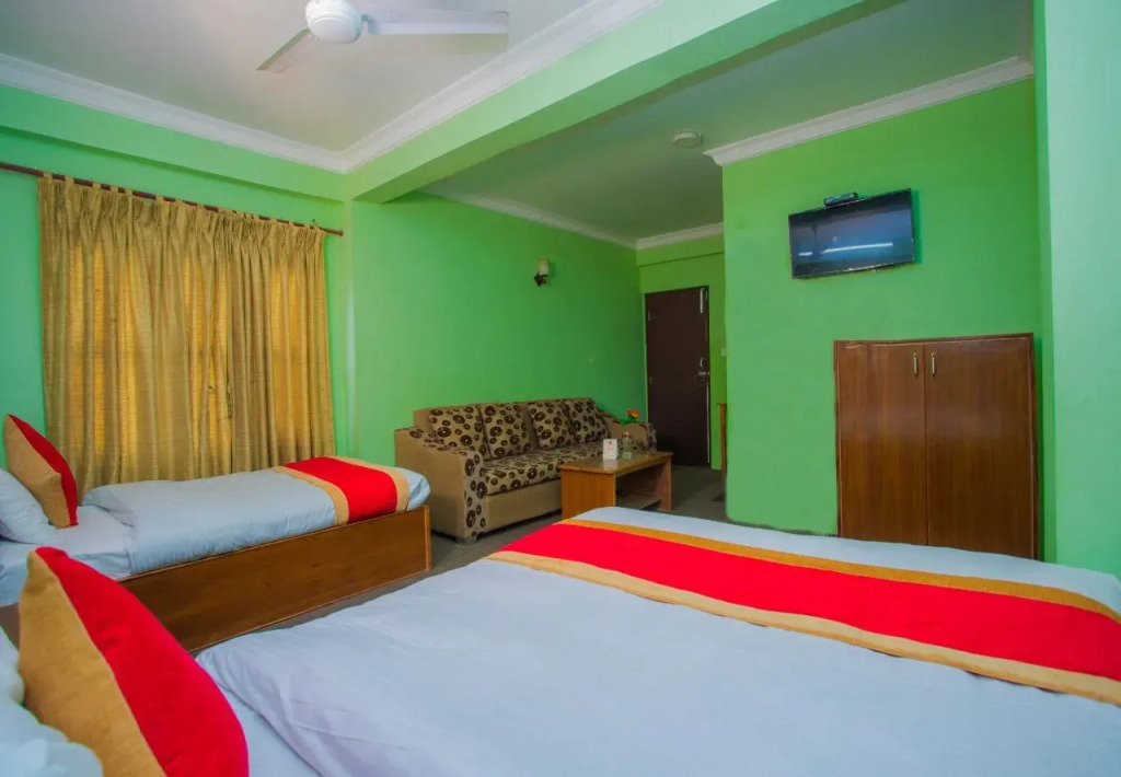 OYO 233 Waling Fulbari Guest House