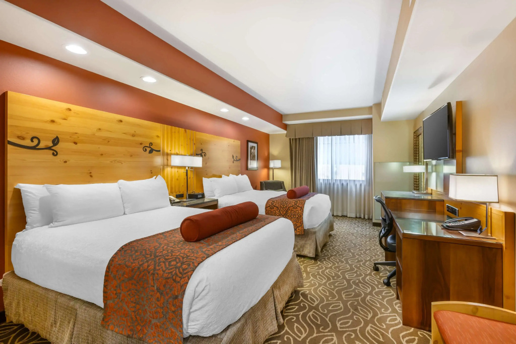 Best Western Premier Ivy Inn & Suites